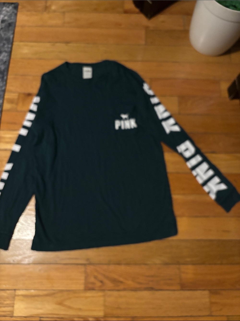 PINK Victoria's Secret Men's Long-Sleeve Tee in Deep Green with White Logo